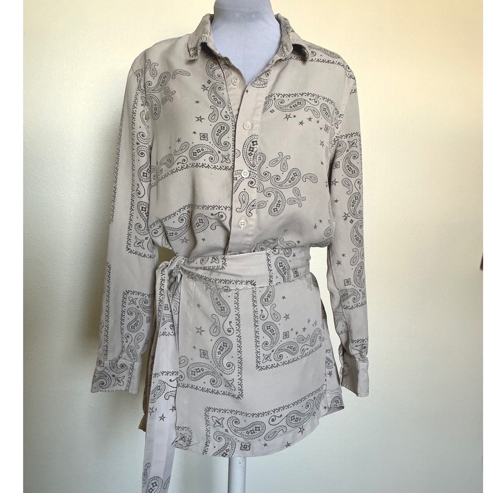 Pam & Gela Paisley Bandana Print Romper Small RHOBH Teddi Mellencamp Ivory Gray - Picture 4 of 16